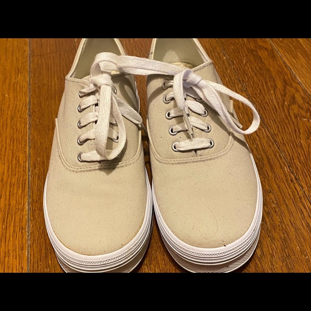 Cream colored Keds Sneakers